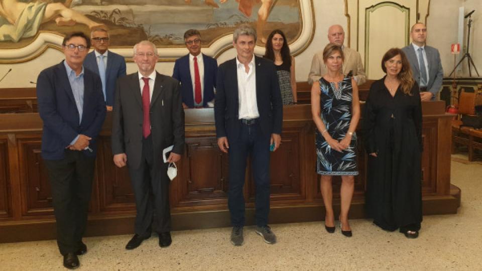 Conferenza sharper